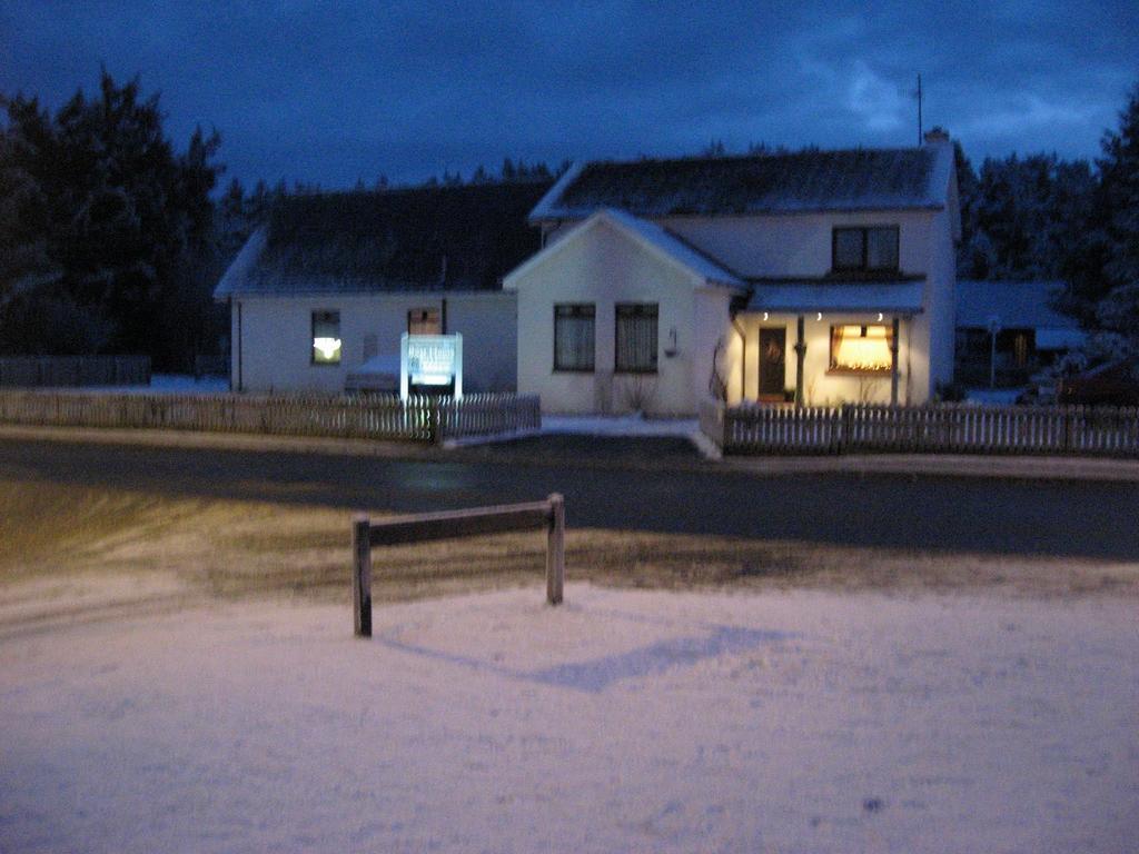 The Boat House Guesthouse Боут ъф Гартен Екстериор снимка